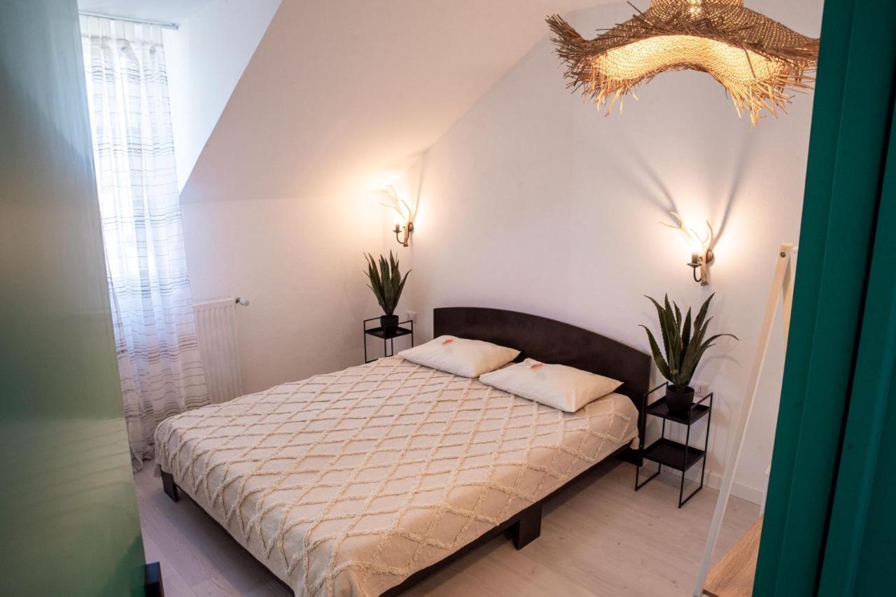 Speedhouse Apartment Алба Юлия Екстериор снимка